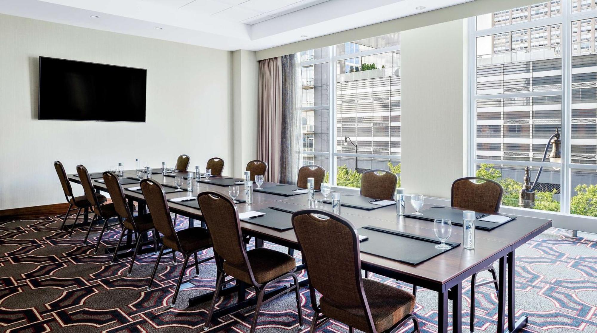 Hampton Inn Chicago Mccormick Place Ngoại thất bức ảnh