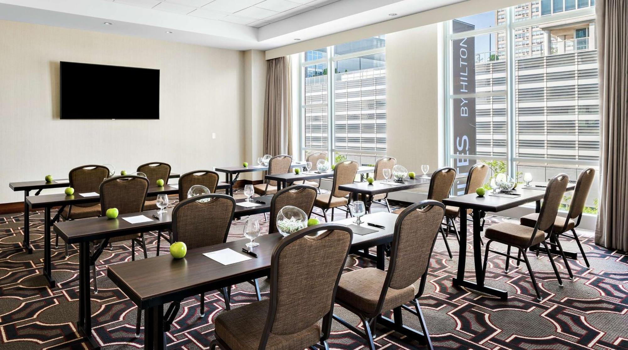 Hampton Inn Chicago Mccormick Place Ngoại thất bức ảnh