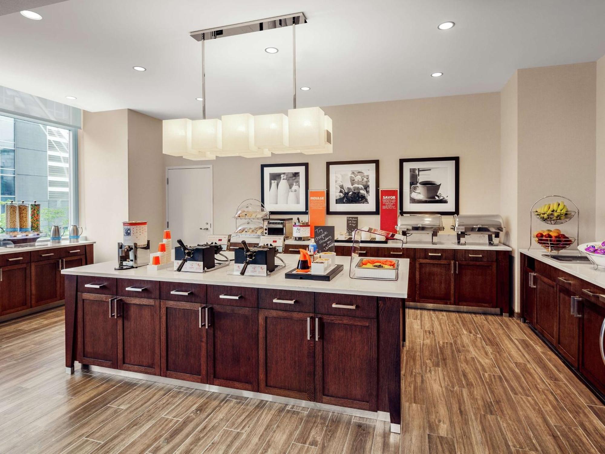 Hampton Inn Chicago Mccormick Place Ngoại thất bức ảnh